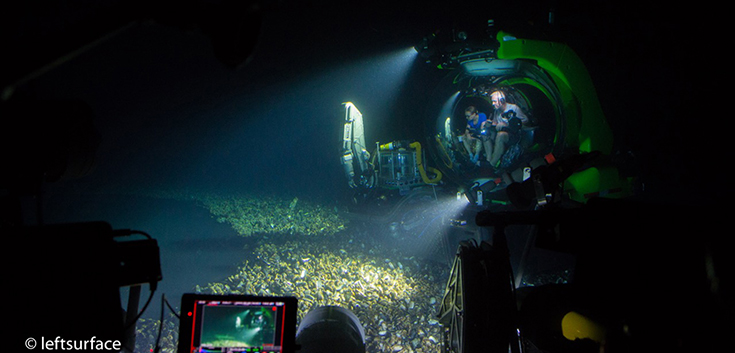 mandy-sub-credit-leftsurface-.jpg