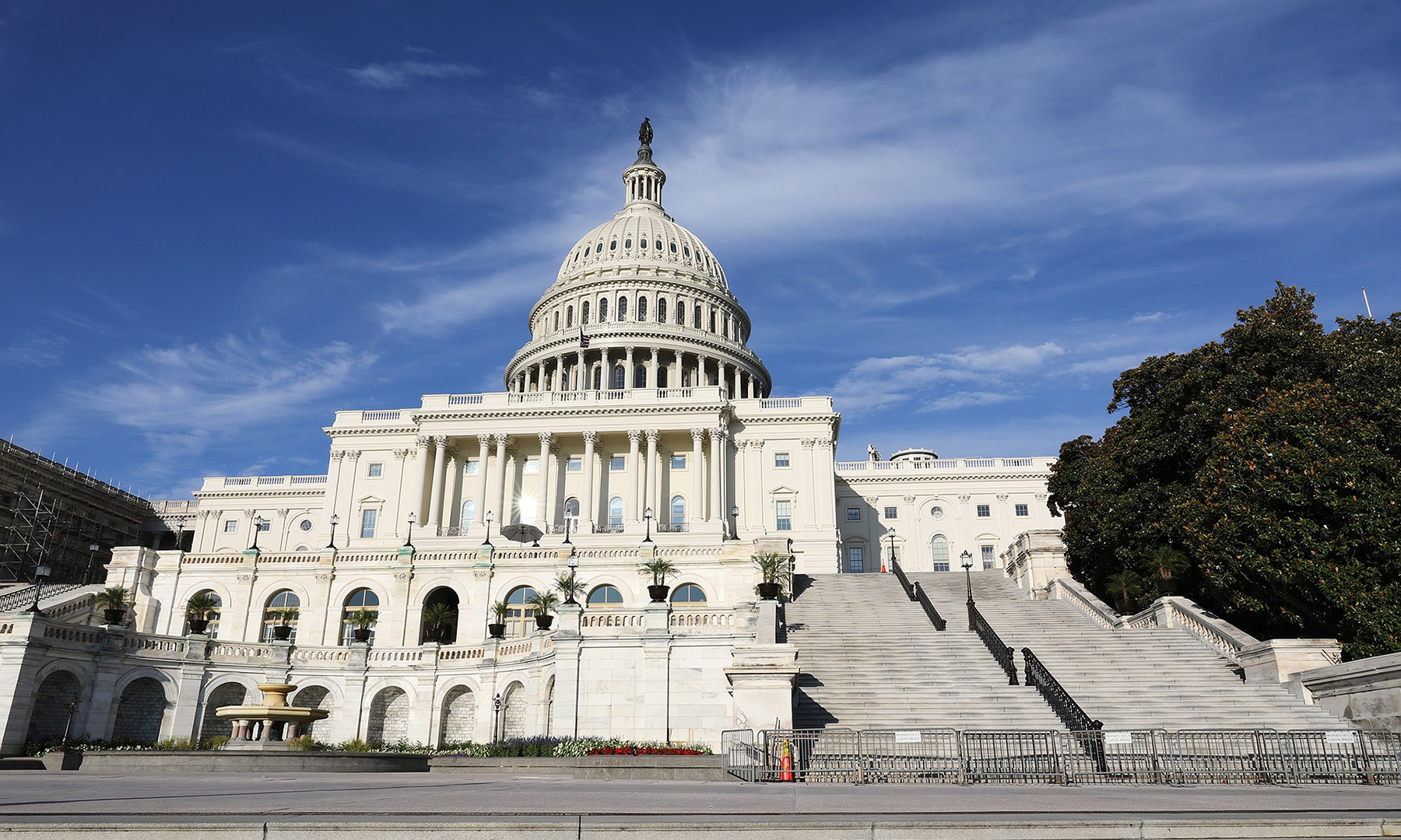 capital-hill-2645396_19202