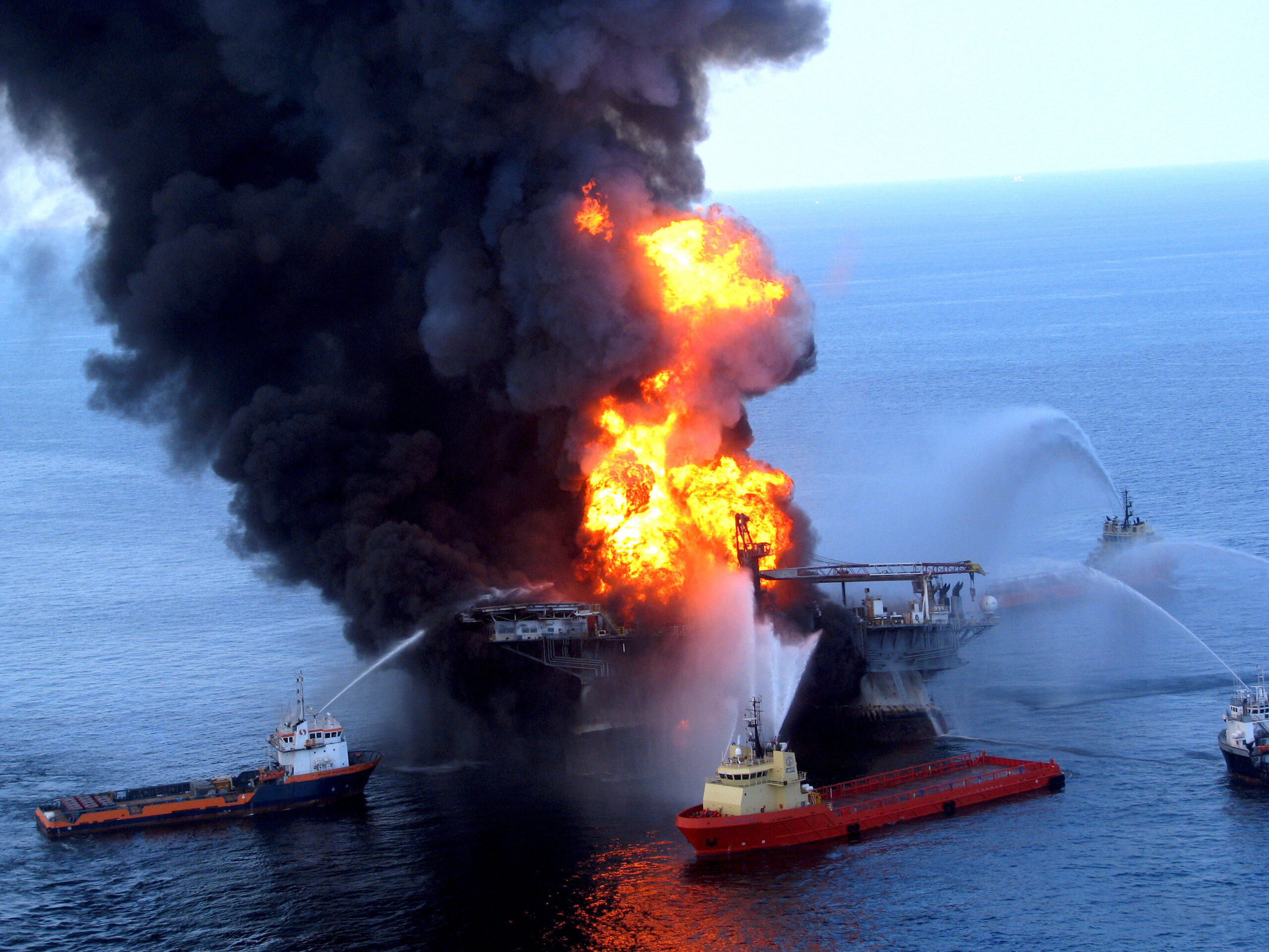 Deepwater Horizon oil rig explodes