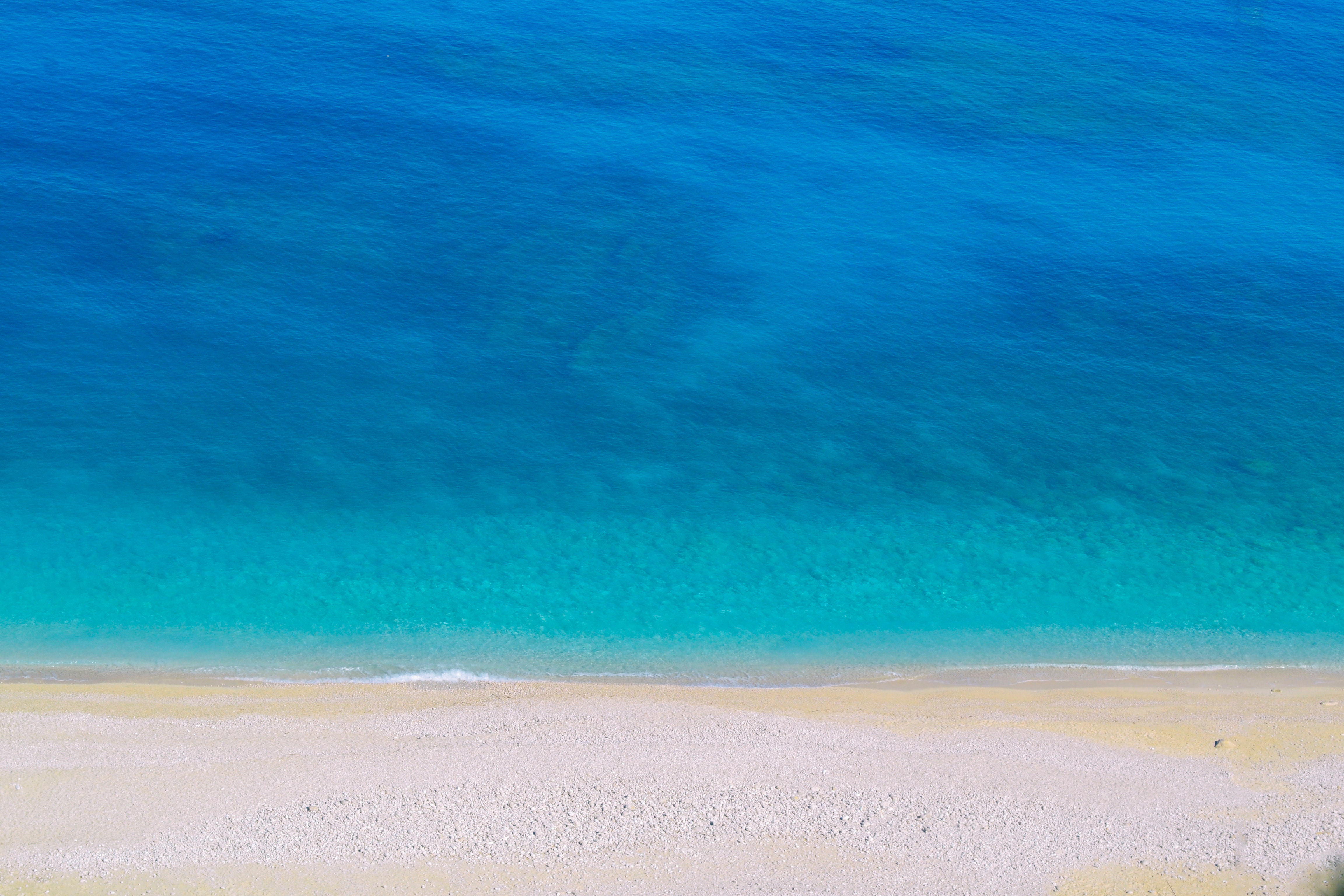 bay-beach-coastline-722669