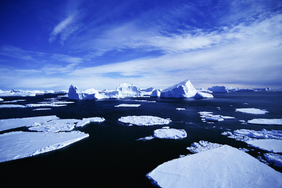 Северно ледовитый океан средняя. Климат Северного Ледовитого океана. Арктические моря. Северный Ледовитый океан летом. Северный Ледовитый океан на земле.