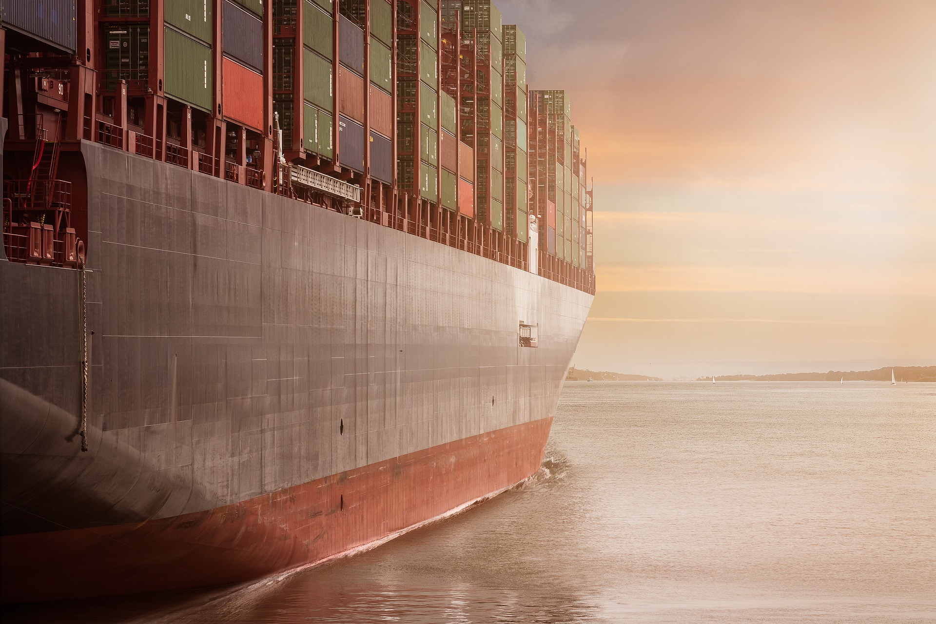 Reducing Greenhouse Gas Emissions from Global Shipping