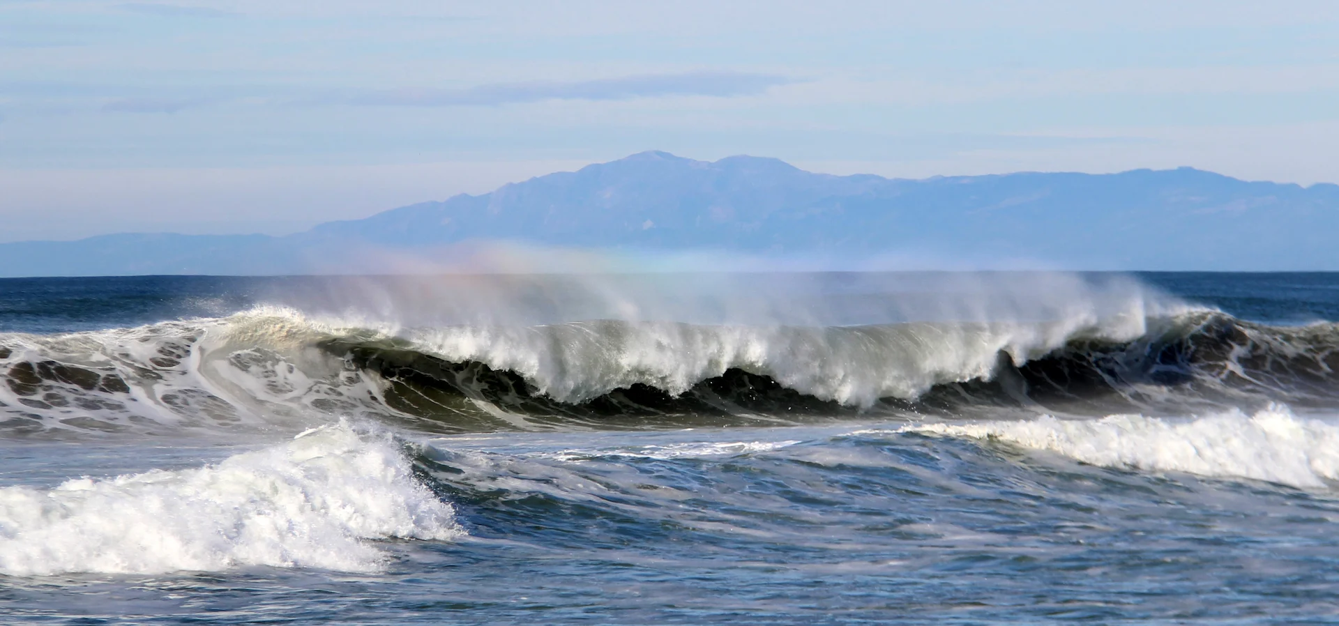 Tides waves